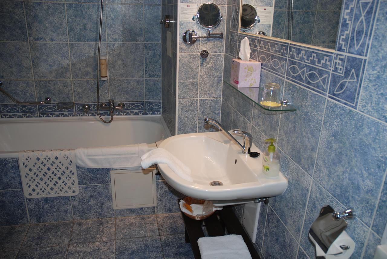 Hotel U Ruze Slavonice Ngoại thất bức ảnh